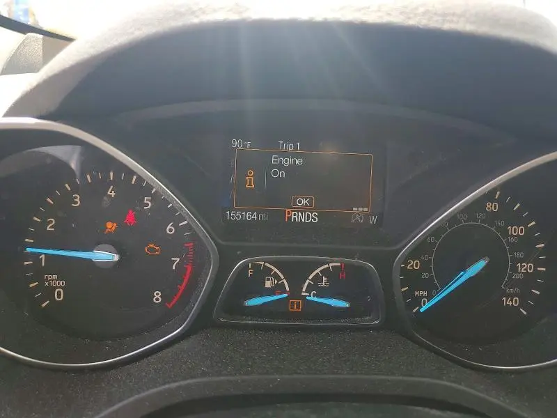 2017 FORD ESCAPE SE  