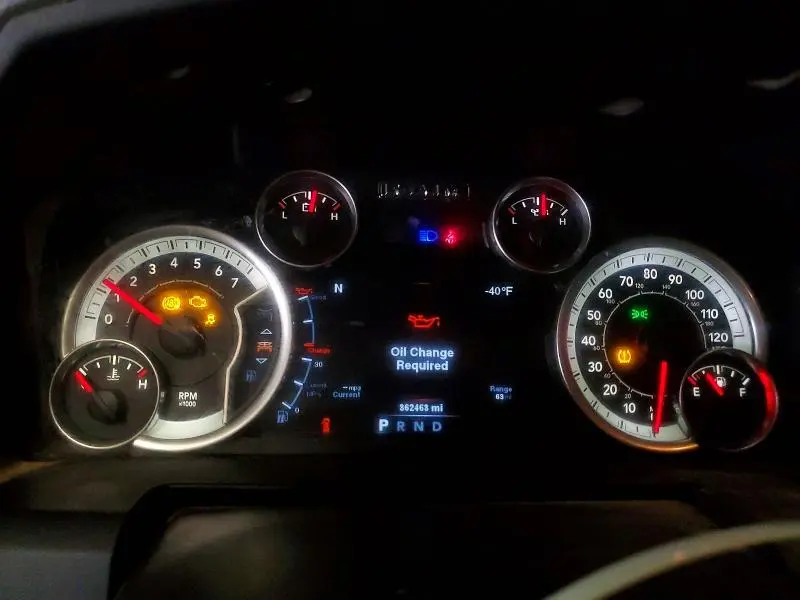 2014 RAM 1500 SLT  