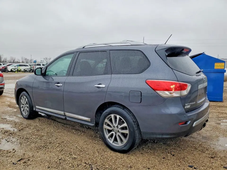 2013 NISSAN PATHFINDER S  