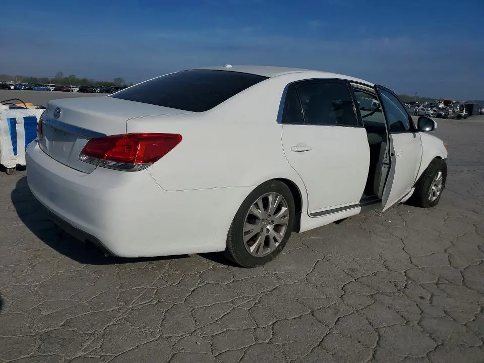 2011 TOYOTA AVALON BASE  