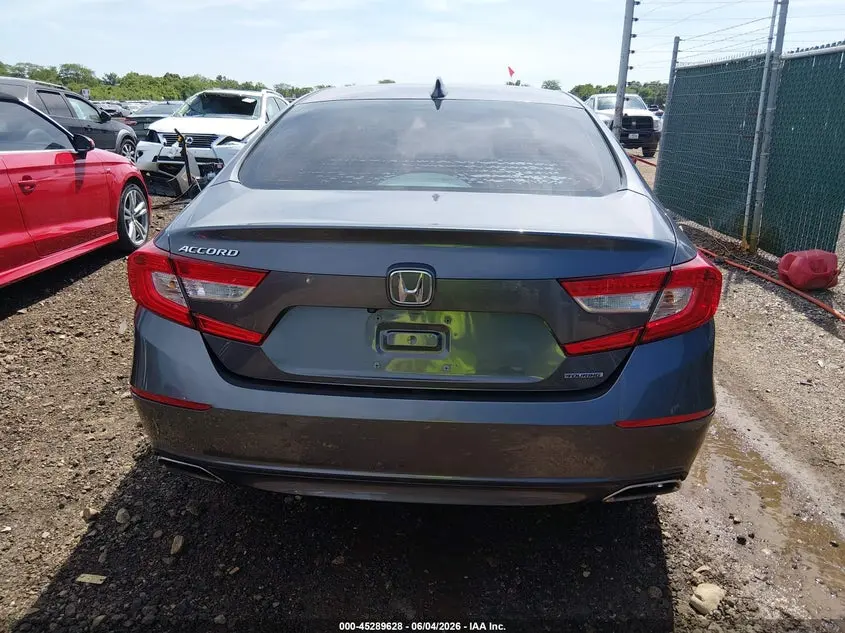 2018 HONDA ACCORD TOURING
