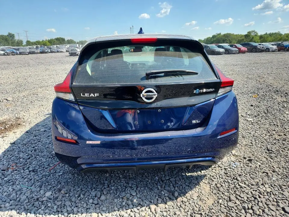 2018 NISSAN LEAF SL  