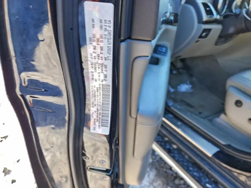 2011 JEEP GRAND CHEROKEE LAREDO  