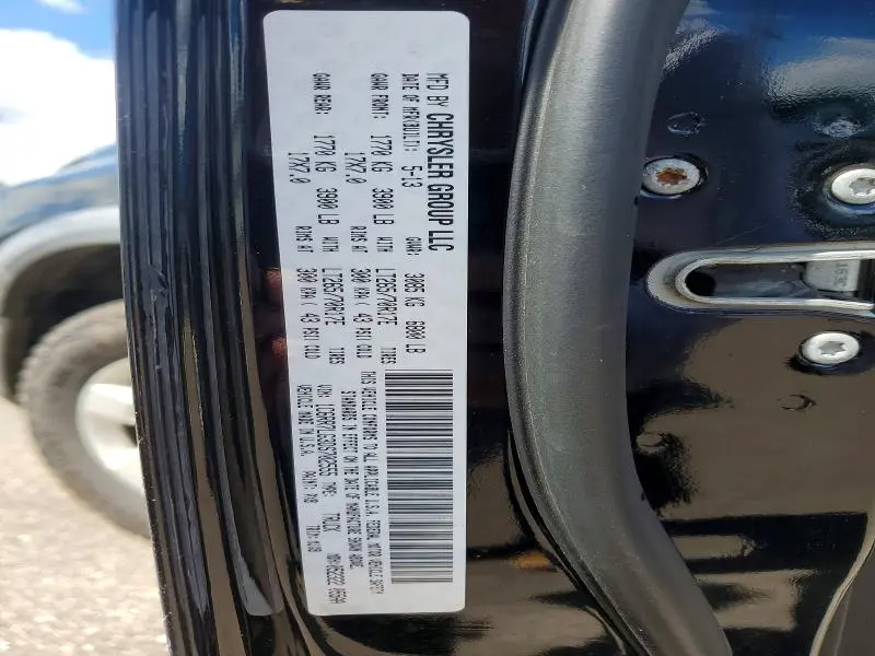 2013 RAM 1500 SLT  
