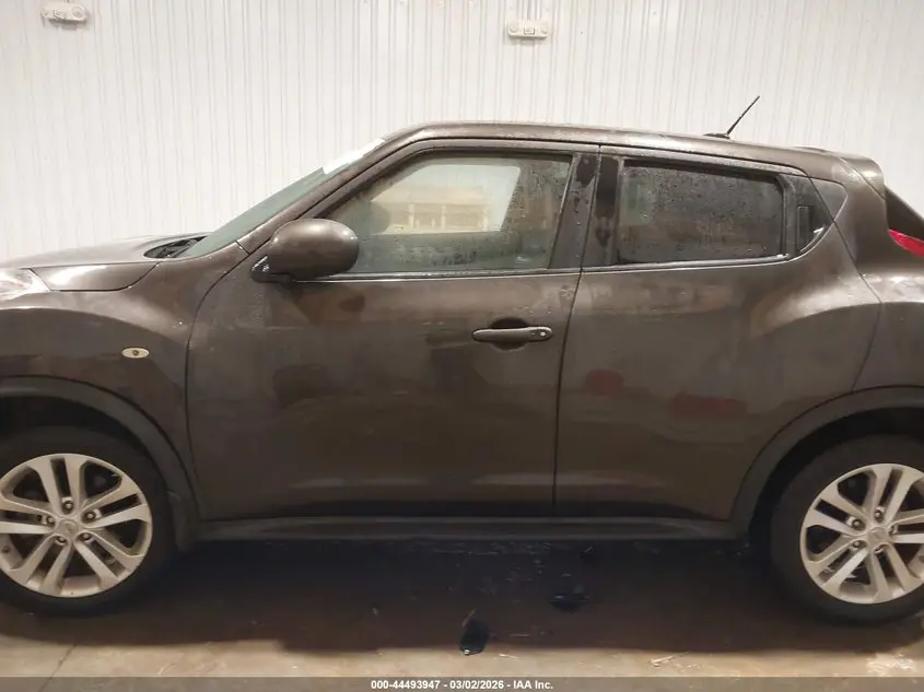 2012 NISSAN JUKE SL