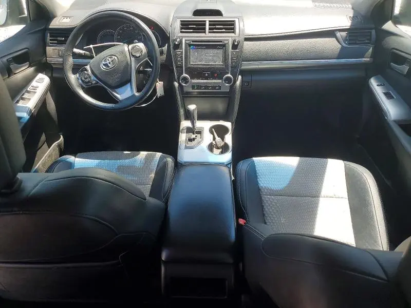 2013 TOYOTA CAMRY SE  