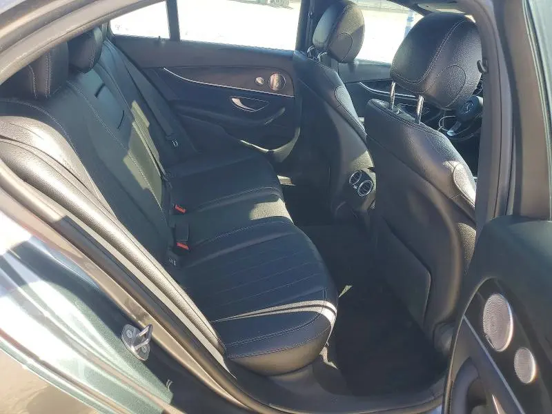 2017 MERCEDES-BENZ E 300  