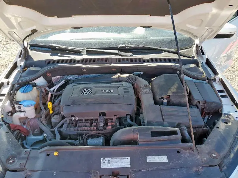 2014 VOLKSWAGEN JETTA SE  