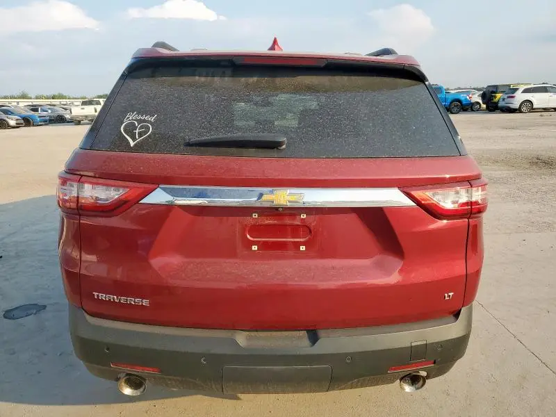 2021 CHEVROLET TRAVERSE LT  