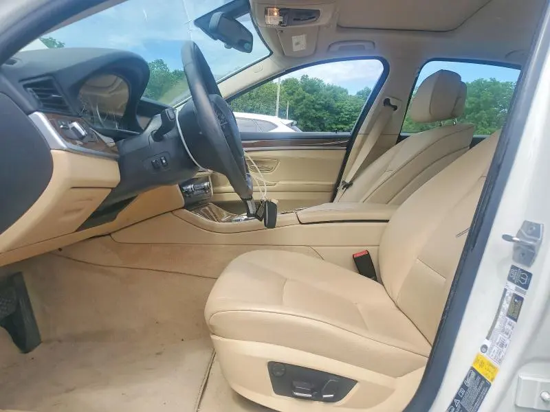 2013 BMW 528 XI  