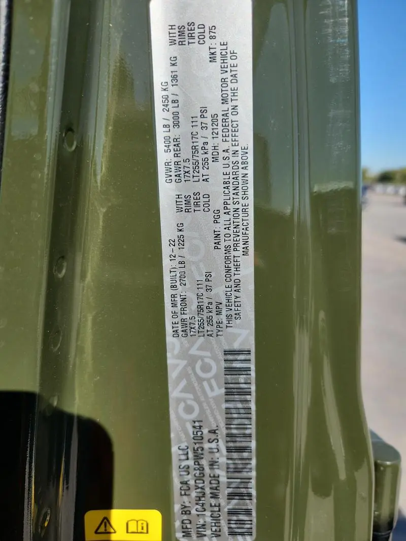 2023 JEEP WRANGLER SPORT  