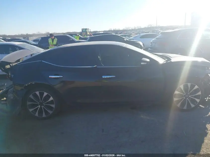 2017 NISSAN MAXIMA 3.5 SR