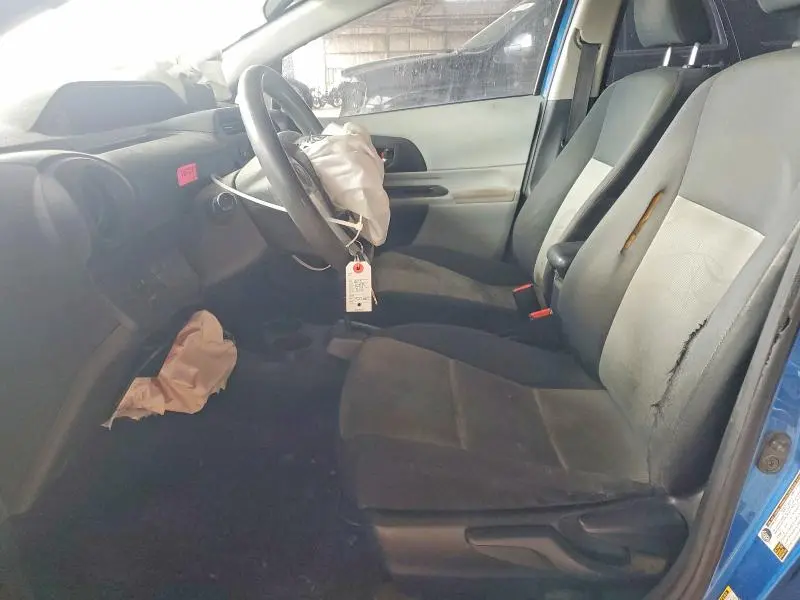 2013 TOYOTA PRIUS C TWO  