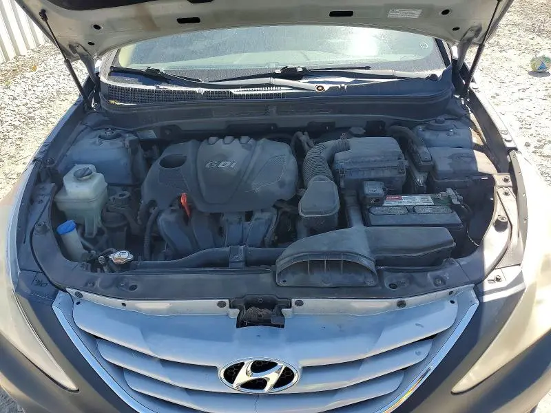 2011 HYUNDAI SONATA GLS  