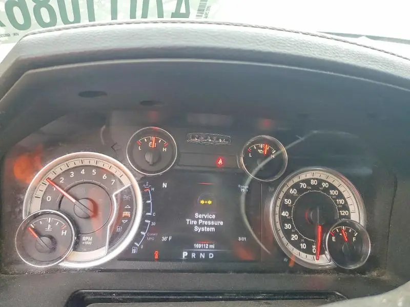 2015 RAM 1500 SPORT  