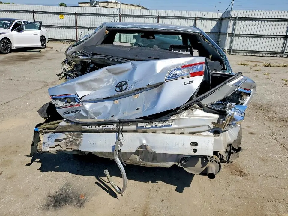 2012 TOYOTA CAMRY LE  