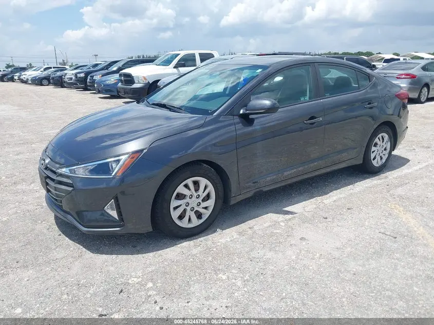 2020 HYUNDAI ELANTRA SE