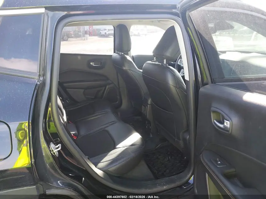 2018 JEEP COMPASS LATITUDE 4X4