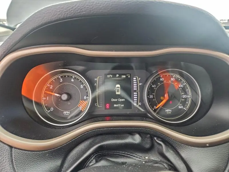 2015 JEEP CHEROKEE SPORT  