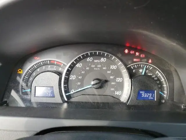 2012 TOYOTA CAMRY BASE  