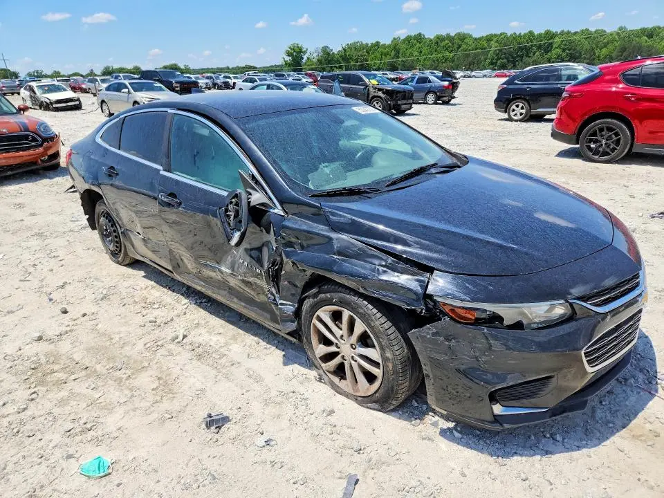2017 CHEVROLET MALIBU LT  