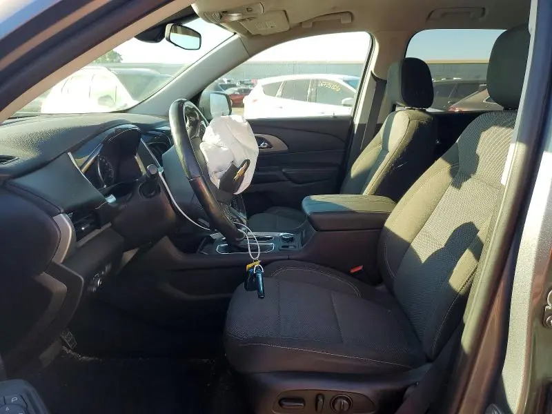 2021 CHEVROLET TRAVERSE LT  