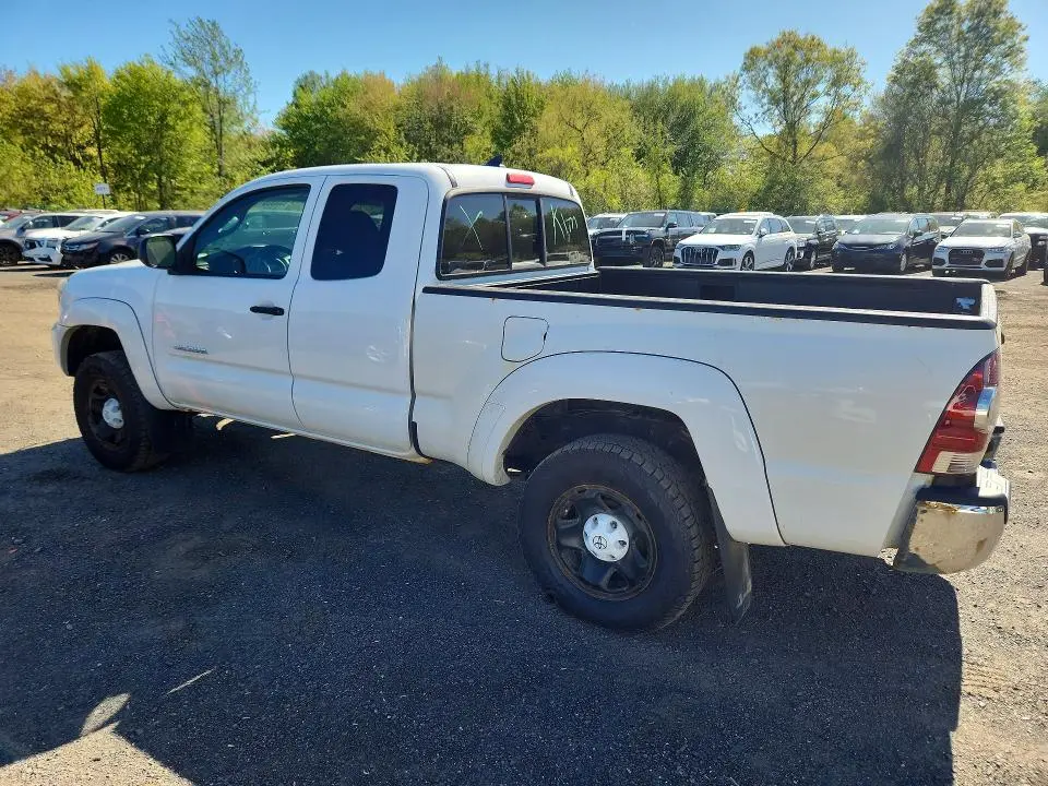 2012 TOYOTA TACOMA V6  
