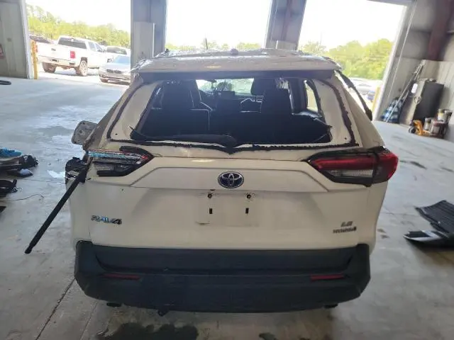 2020 TOYOTA RAV4 LE  