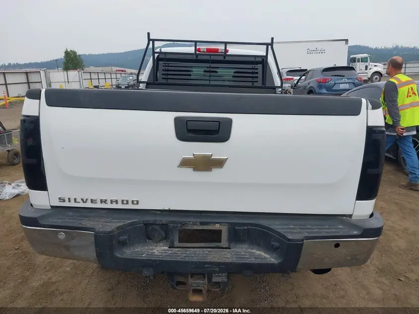 2011 CHEVROLET SILVERADO 2500HD WORK TRUCK
