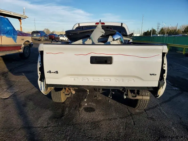 2017 TOYOTA TACOMA SR5 V6  