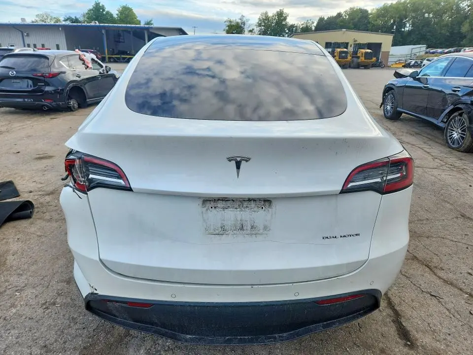 2021 TESLA MODEL Y   