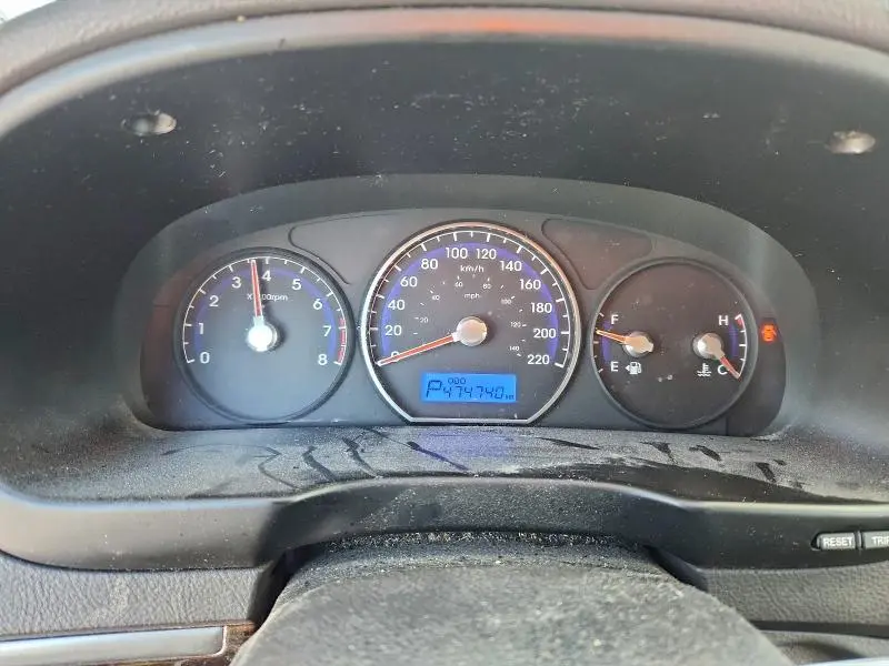 2010 HYUNDAI SANTA FE GLS  