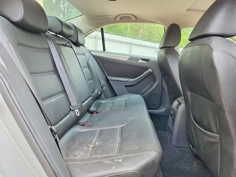 2014 VOLKSWAGEN JETTA SE  