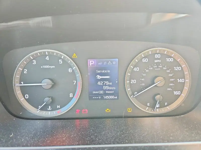 2017 HYUNDAI SONATA SE  