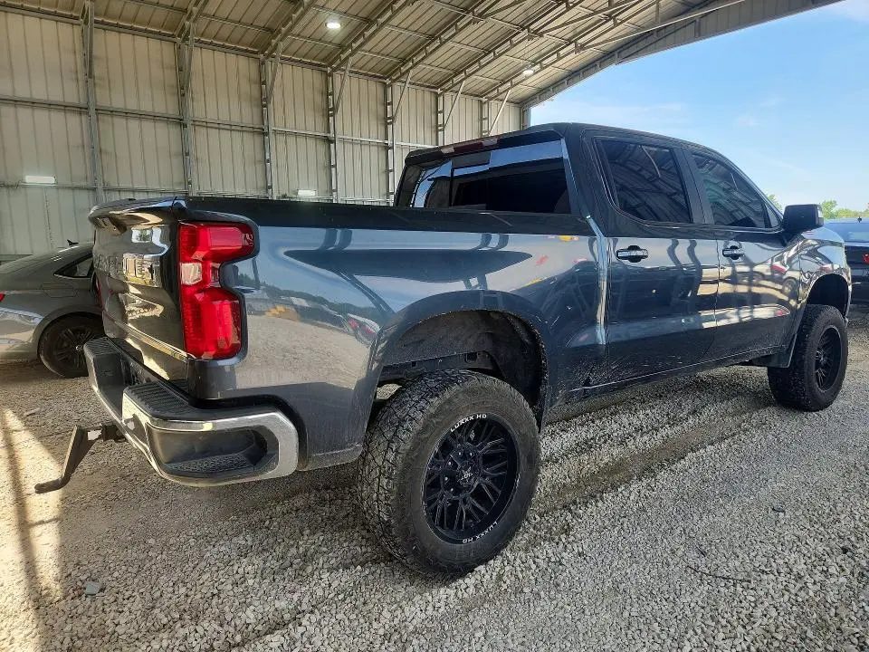 2020 CHEVROLET 1500 SILVE   