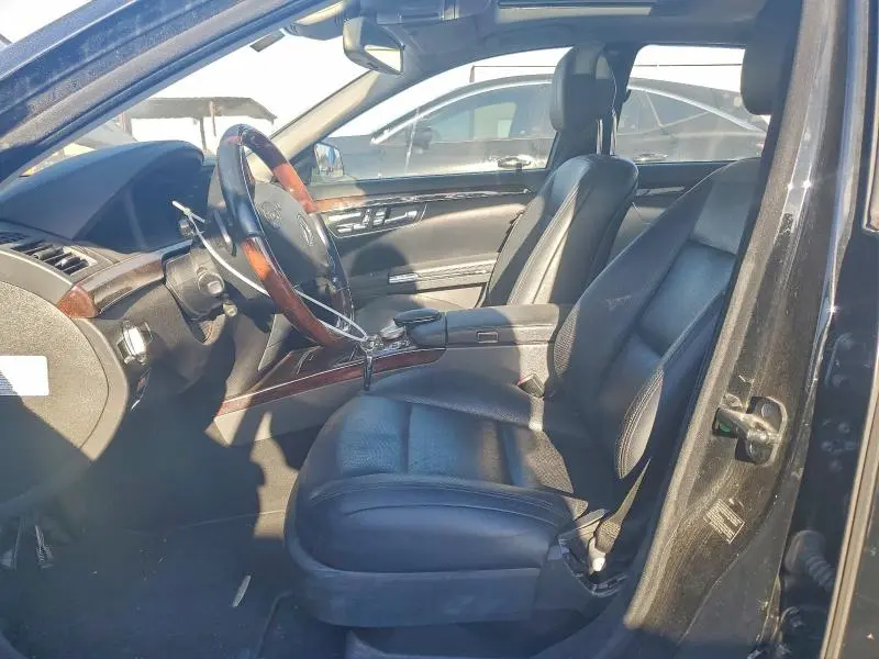 2013 MERCEDES-BENZ S 550  