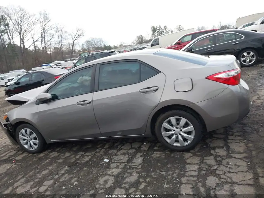 2015 TOYOTA COROLLA LE
