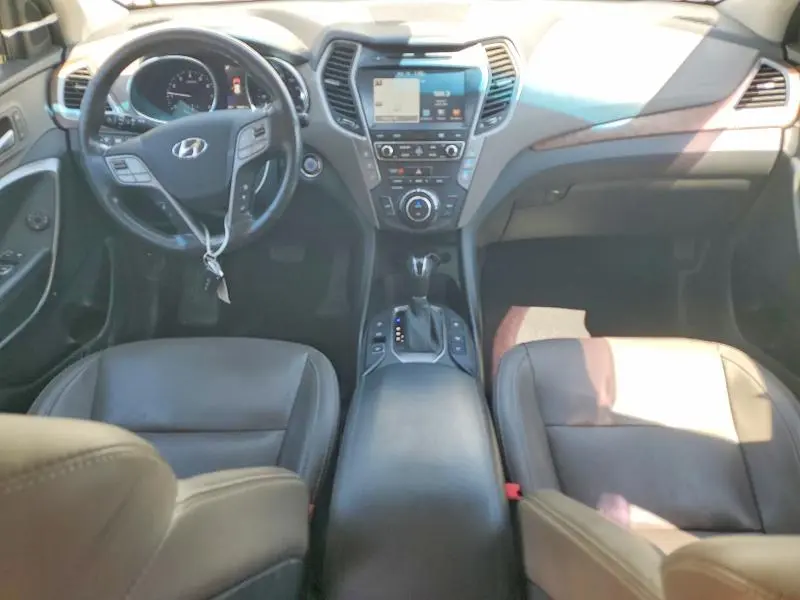 2017 HYUNDAI SANTA FE SE ULTIMATE  