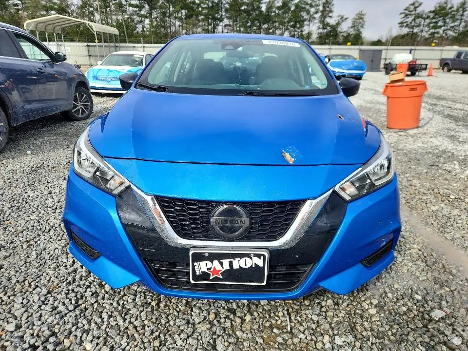 2020 NISSAN VERSA S  