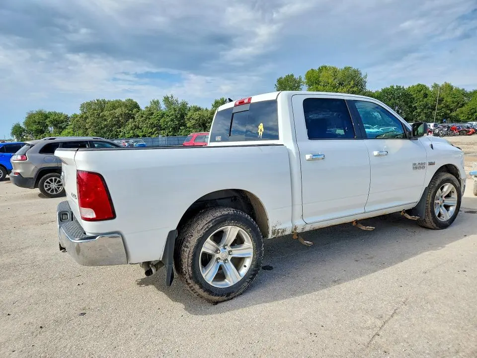 2014 RAM 1500 SLT  