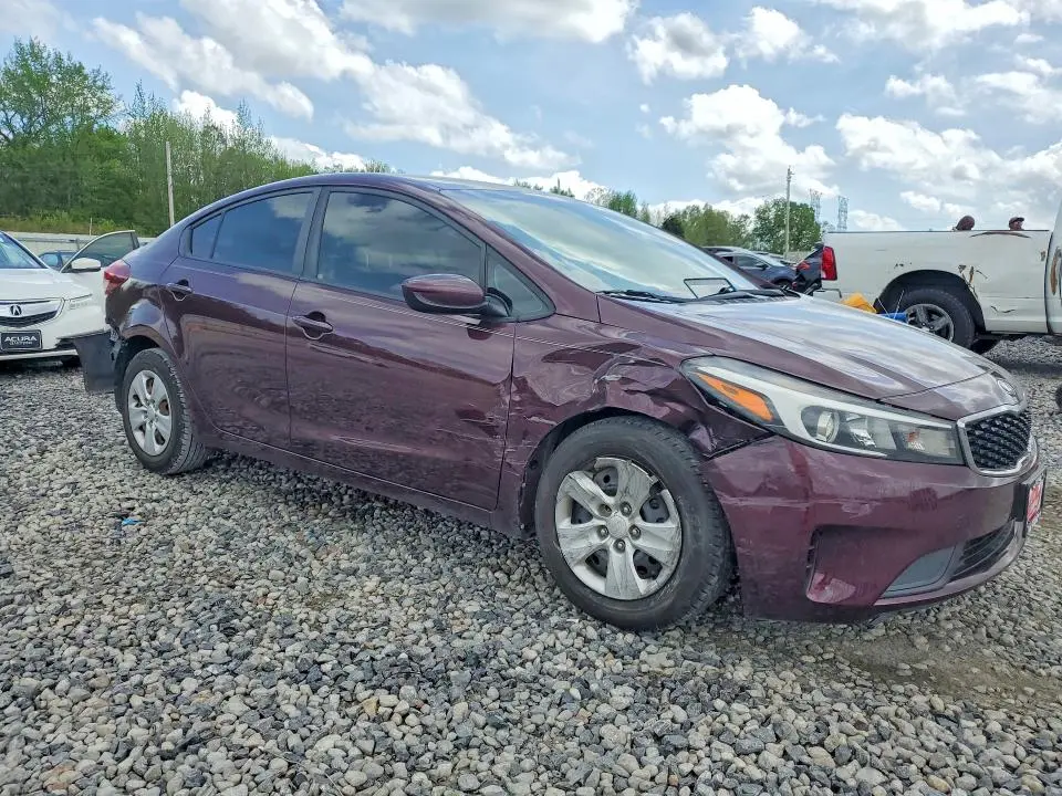 2018 KIA FORTE LX  