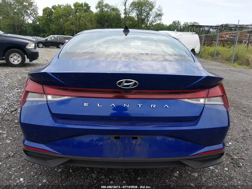 2021 HYUNDAI ELANTRA SE