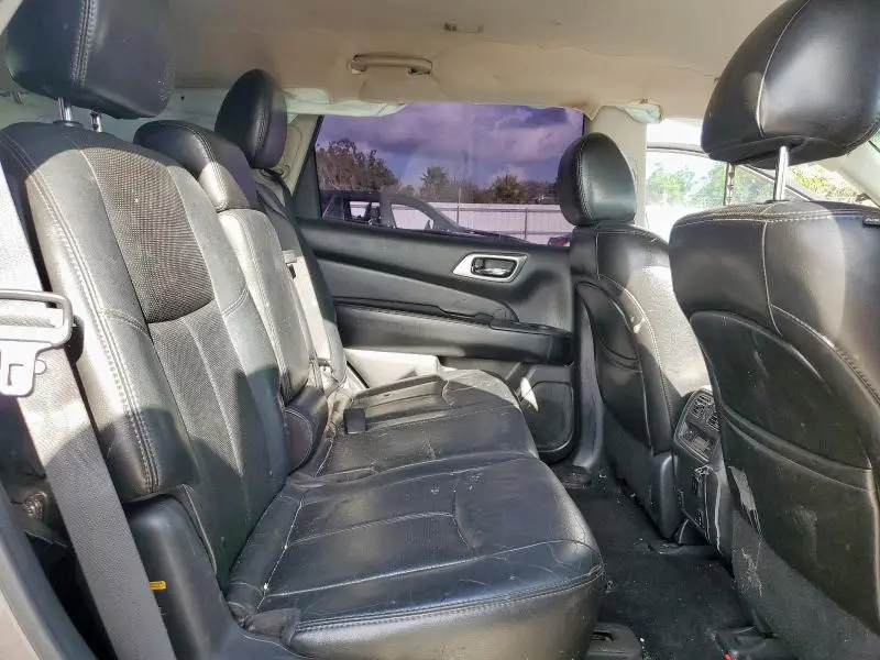 2014 NISSAN PATHFINDER S  