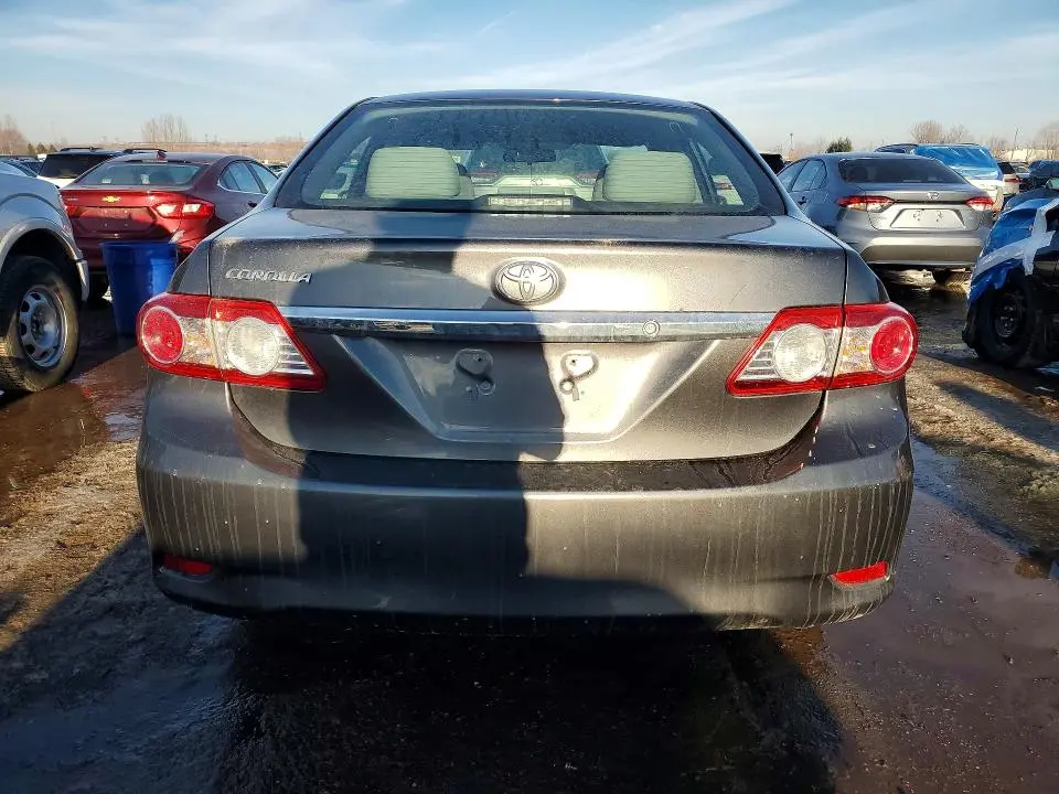 2011 TOYOTA COROLLA BASE  