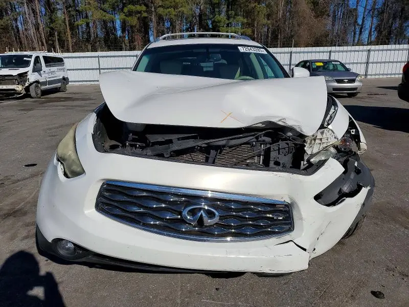 2010 INFINITI FX35   