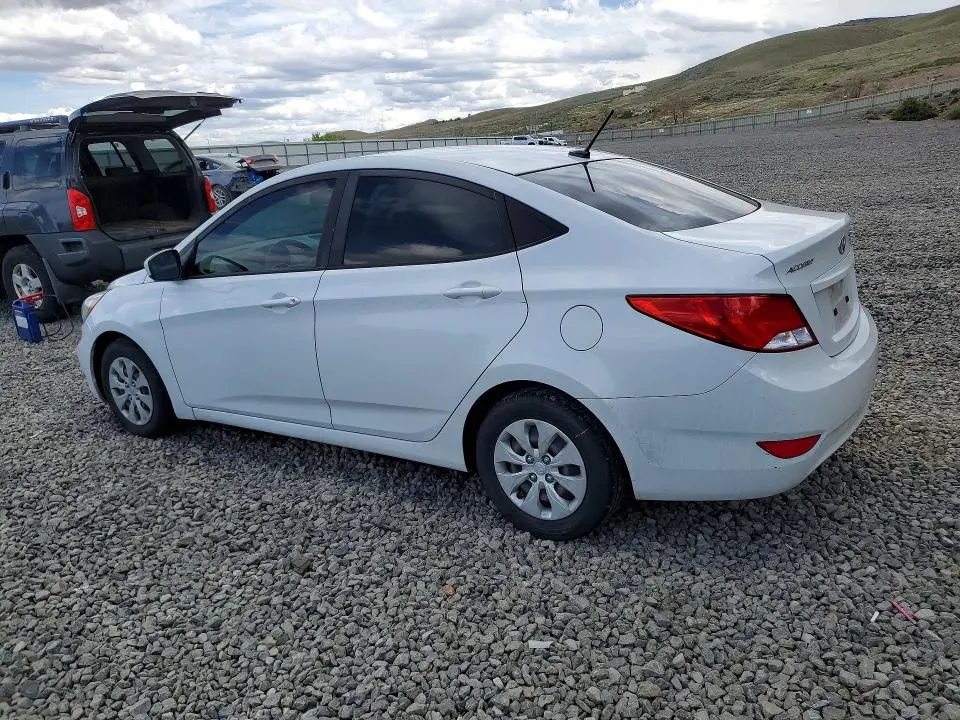 2017 HYUNDAI ACCENT SE  