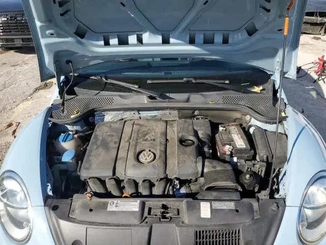 2012 VOLKSWAGEN BEETLE   