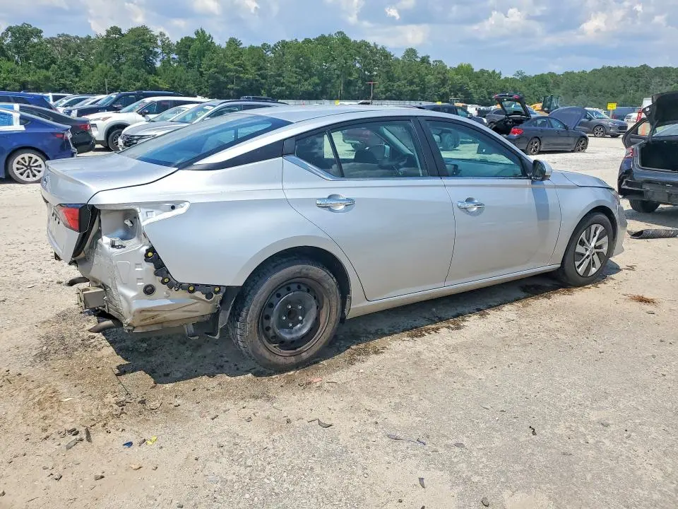 2021 NISSAN ALTIMA S  