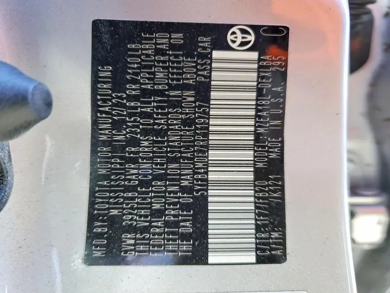 2024 TOYOTA COROLLA LE  