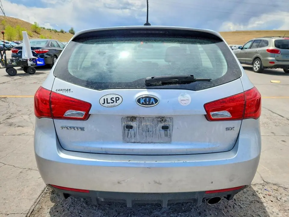 2011 KIA FORTE SX  